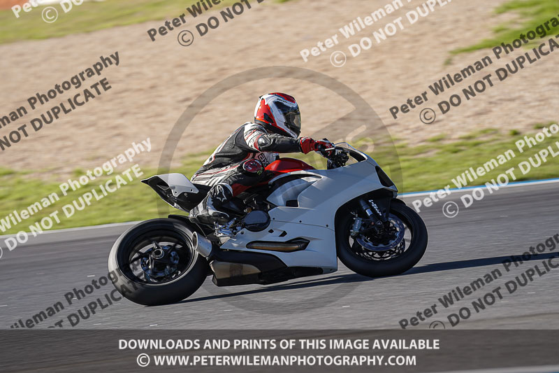 estoril;event digital images;motorbikes;no limits;peter wileman photography;portugal;trackday;trackday digital images